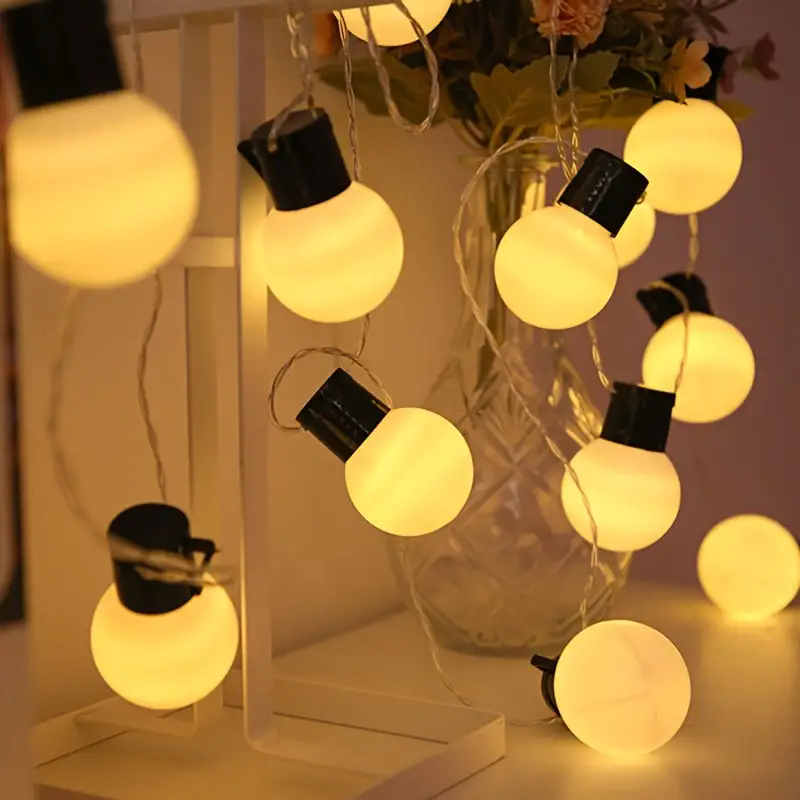 Holiday Balls String Lights In - Outdoor Power House recension och pris