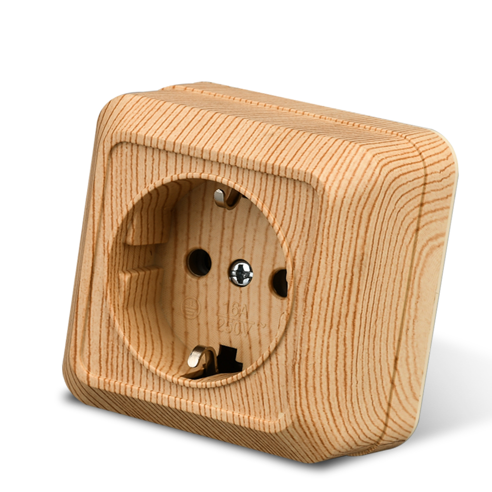 WESA Wooden Wall Surface Socke - Outdoor Power Solutions recension och pris