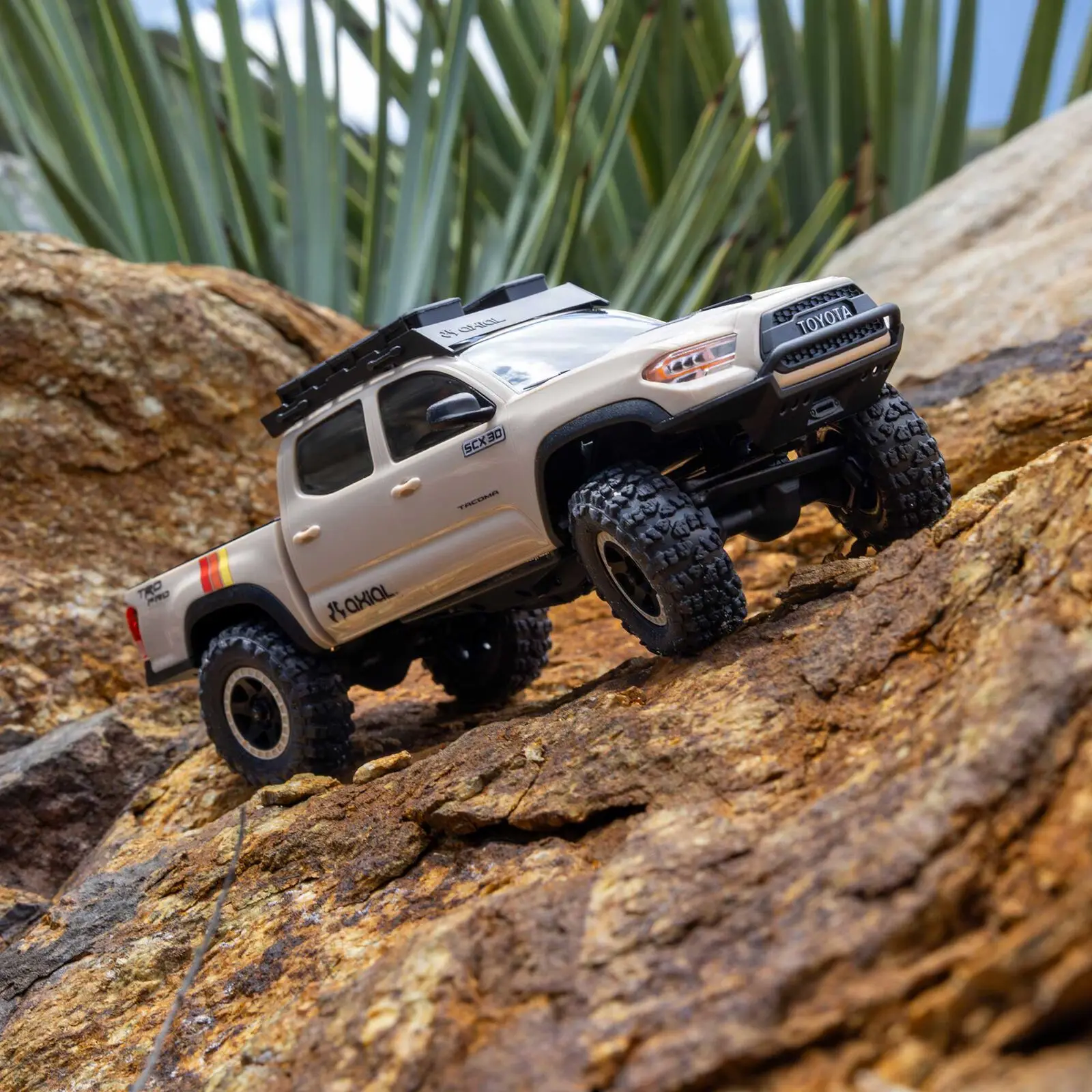 Axial 1/30 Scx30 Tacoma Rc Car - Outdoor Power Meter Bike recension och pris